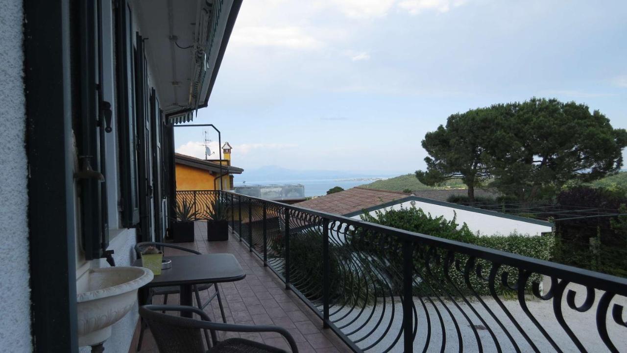 Bed and Breakfast Il Gelso Di Barcuzzi Лонато Экстерьер фото