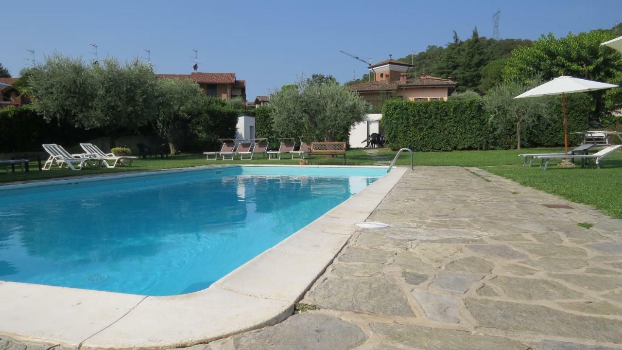 Bed and Breakfast Il Gelso Di Barcuzzi Лонато Экстерьер фото