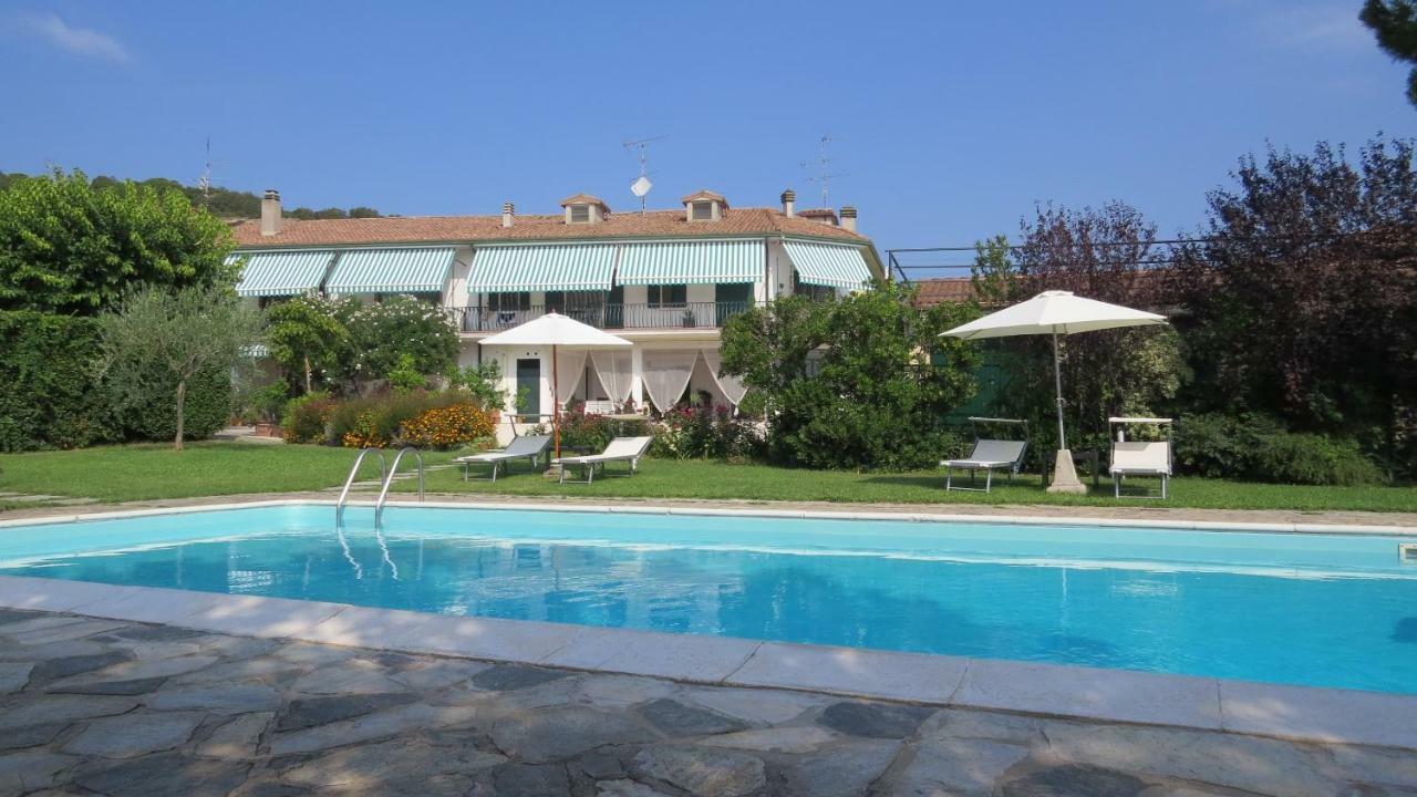 Bed and Breakfast Il Gelso Di Barcuzzi Лонато Экстерьер фото